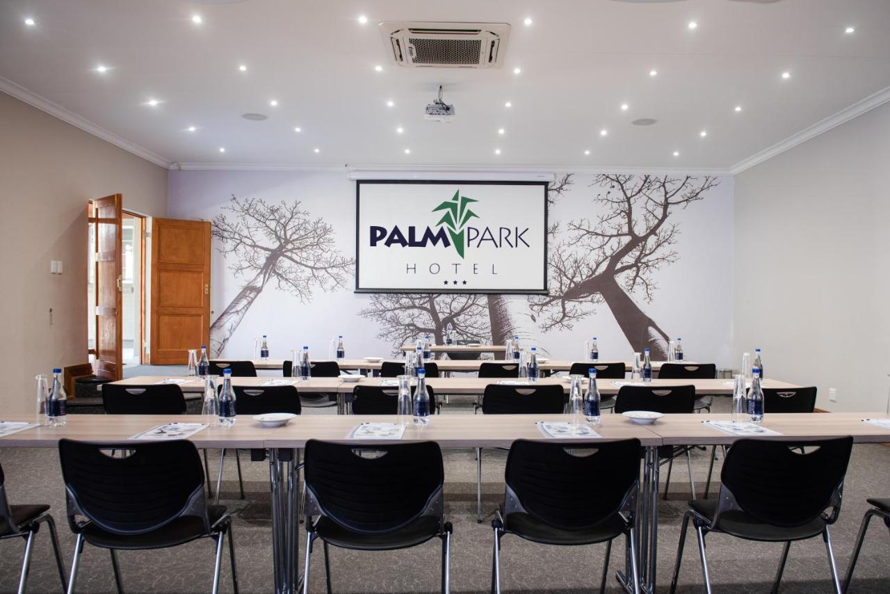 Palm Park Hotel Lephalale Exteriér fotografie